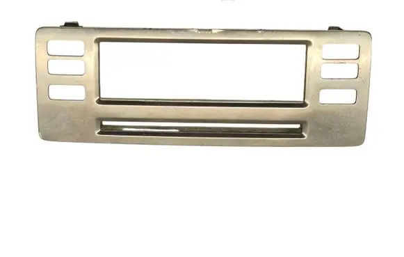 Radio/GPS head unit trim