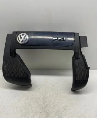 Volkswagen Touran I Engine cover (trim) 06F103925C 06F103925A 06F103925B