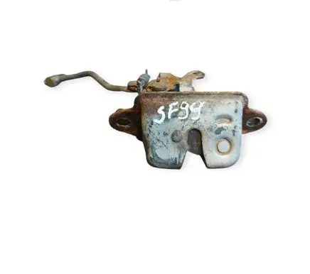 Subaru Forester SF Loading door lock 