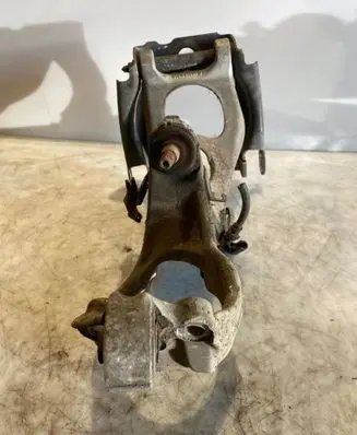 Peugeot 407 Front wheel hub spindle knuckle 9661544680
