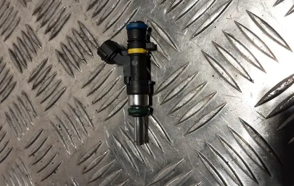Mitsubishi Outlander Fuel injector 1465A412