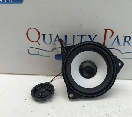 BMW X5 E70 Rear door speaker 6949734