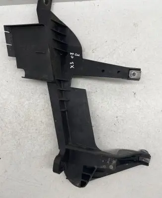 BMW X3 E83 Headlight/headlamp mounting bracket 1301073025