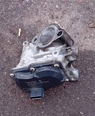 Nissan Qashqai EGR valve 147100789R H8201068965 801320306