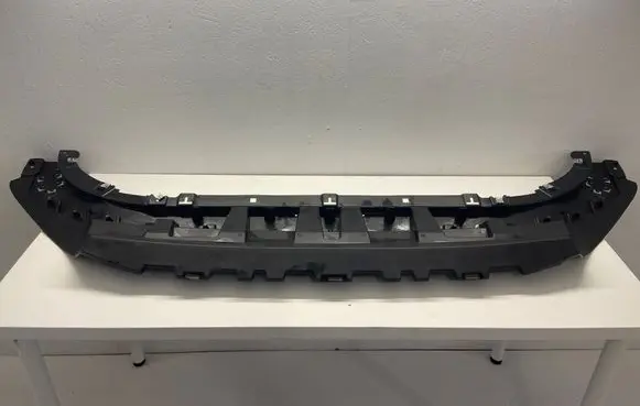 Front bumper skid plate/under tray