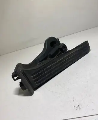 Volkswagen Golf V Accelerator throttle pedal 1K1721503P