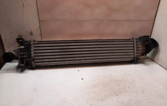 Ford Focus C-MAX Intercooler radiator 3M5H9L440AD 1SAY200419