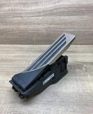 Alfa Romeo Giulia Accelerator throttle pedal 00505513370