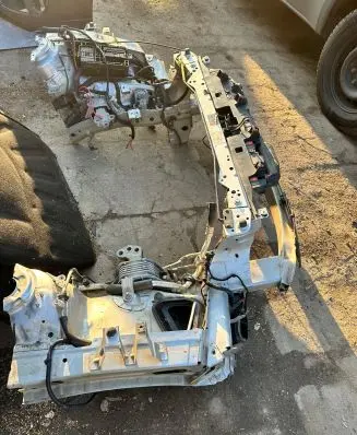 Opel Astra J Radiator support slam panel