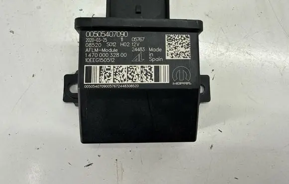 Alfa Romeo Stelvio Light module LCM 00505407090 147000032800 10EEG150512