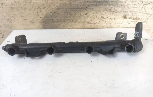 Volkswagen Polo Fuel main line pipe 036133320D 038133329A 036133320