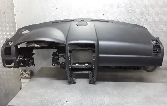 Chrysler 300 - 300C Dashboard 1054150AA
