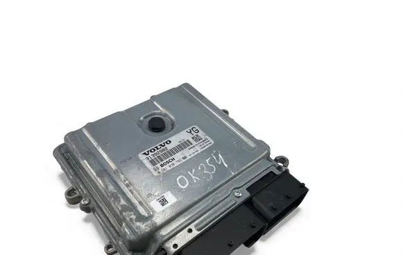 Volvo XC60 Engine control unit/module ECU 31392982 0281030782