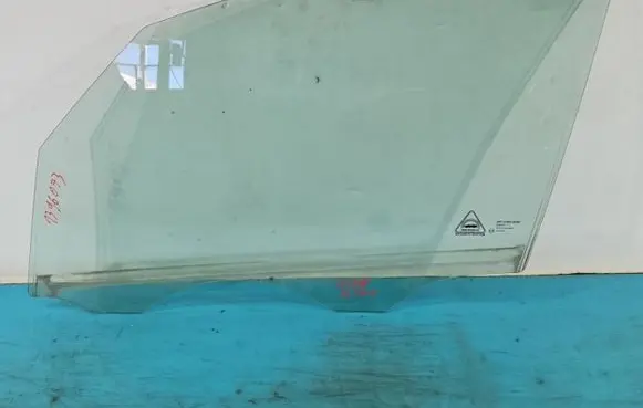KIA Venga Front door window glass four-door IMPRK1396073