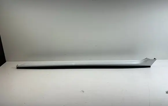 Renault Megane IV Front sill (body part) 