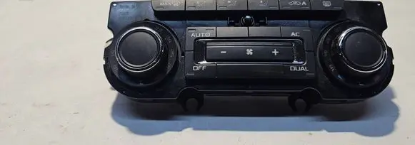 Skoda Yeti (5L) Climate control unit 3T0907044BK 5HB00974974