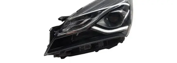 Toyota Yaris Headlight/headlamp 0D197