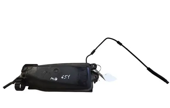 Vacuum air tank