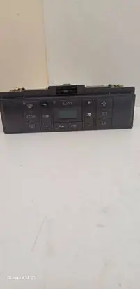 Audi A4 S4 B5 8D Climate control unit 8D0820043M 5HB00790805 H3350580000
