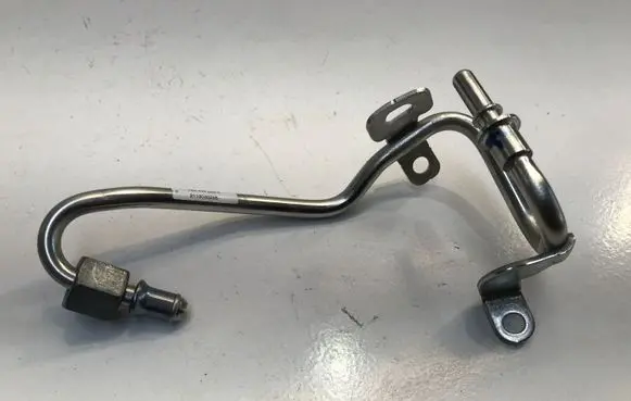 Nissan Qashqai J12 Fuel injector supply line/pipe A2820705100 2113030255 164455250R