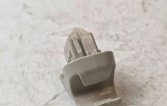 Honda CR-V Sun visor clip/hook/bracket 