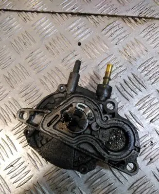 Vacuum pump