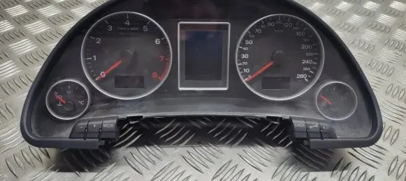 Audi A4 S4 B7 8E 8H Speedometer (instrument cluster) 8E0920900S