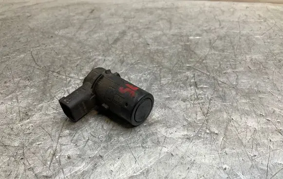 BMW 5 E60 E61 Parking PDC sensor 6989070
