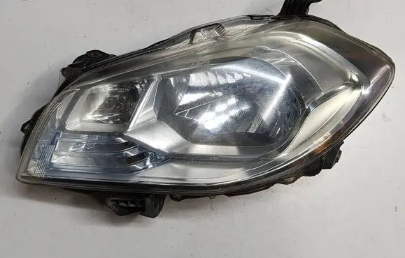 Suzuki SX4 S-Cross Headlight/headlamp 10017734S4 10017734 08102013