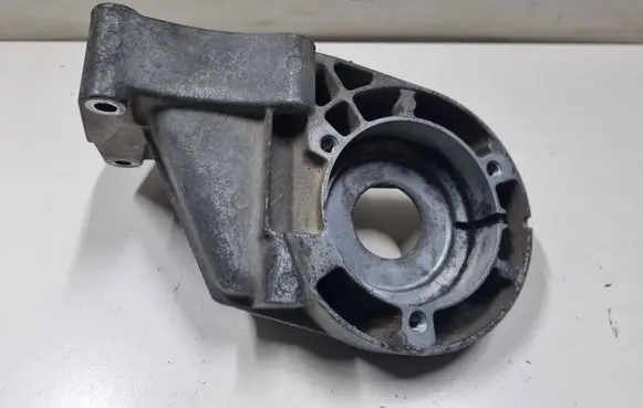 Chrysler PT Cruiser Engine mounting bracket A6642220109