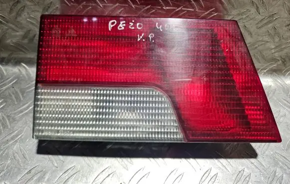 Peugeot 405 Tailgate rear/tail lights 87041 0087041
