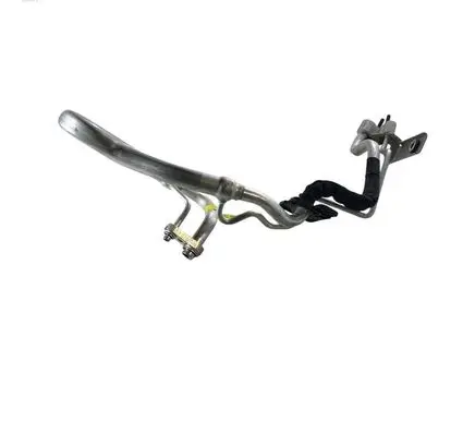 Jeep Grand Cherokee Air conditioning (A/C) pipe/hose 68217214AD