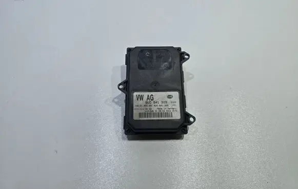 Headlight ballast module Xenon