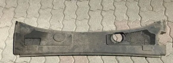 Audi A6 S6 C6 4F Wiper trim 4F1819447