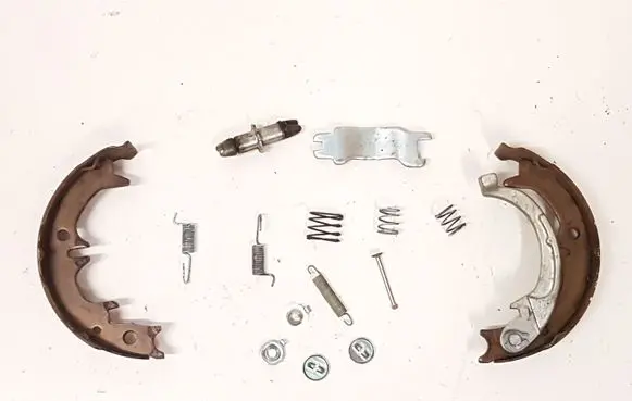 Lexus ES 250 - 300 - 330 Handbrake/parking brake pads 4654020070 4740630040 4761420010