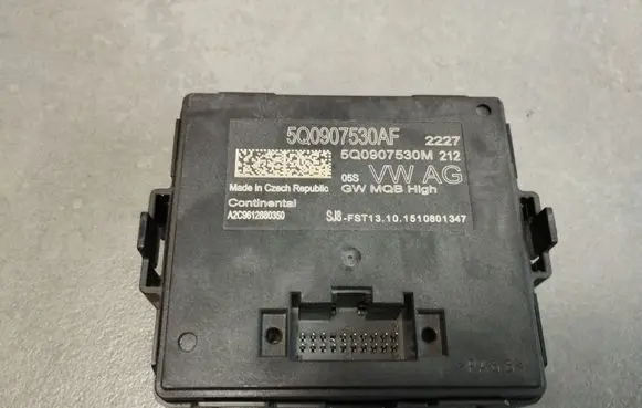 Volkswagen Golf VII Gateway control module 5Q0907530AF 5Q0907530M