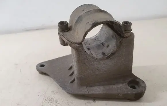 Ford Galaxy Engine mounting bracket 7M3145961G