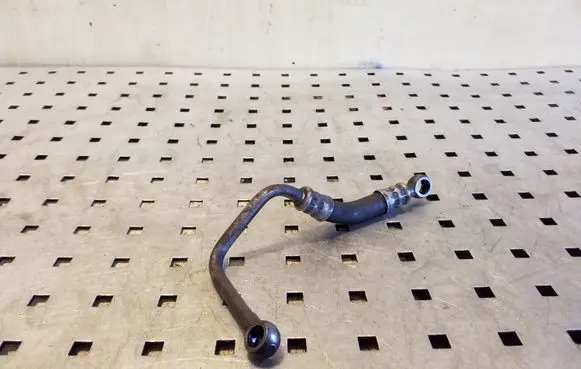 BMW X3 E83 Turbo turbocharger oiling pipe/hose