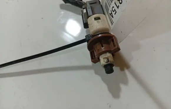 Toyota Aygo AB10 Brake pedal sensor switch