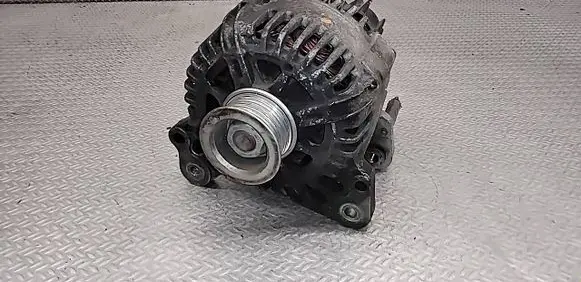 Volkswagen Golf V Generator/alternator 03C903023B TG11C015 404038642