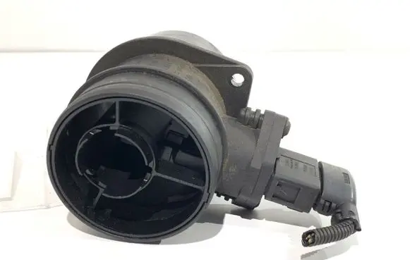 Audi A3 S3 8P Mass air flow meter 0281002461