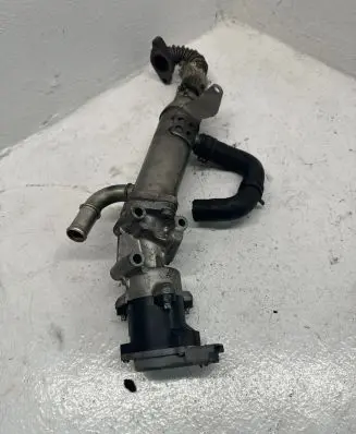Jaguar S-Type EGR valve cooler 53180290 215972309 4R8Q9Y493AJ