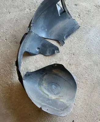 Volkswagen Eos Front wheel arch liner splash guards 1Q0805978B