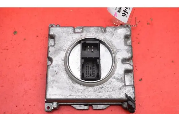 Opel Insignia A Voltage converter/converter module 39102898