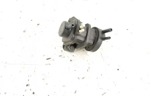 Mercedes-Benz E W210 Turbo solenoid valve 0005450327 A0005450327