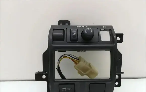 Subaru Outback Wing mirror switch 83061AJ020