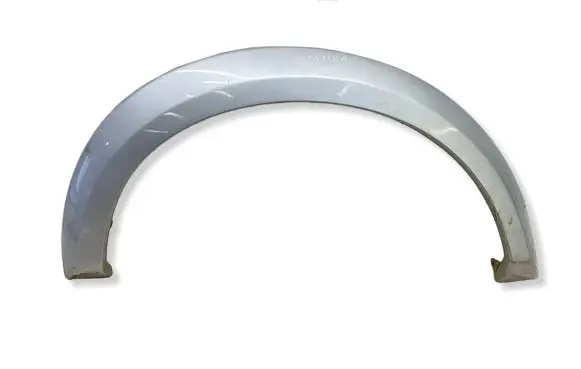 Land Rover Discovery 3 - LR3 Front arch trim DFJ000022