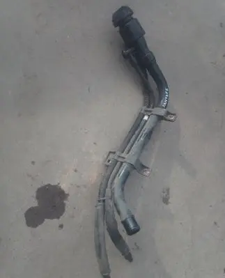 Hyundai Santa Fe Fuel tank filler neck pipe 