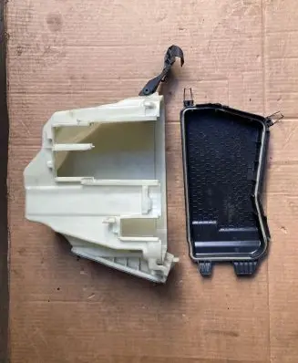 Mercedes-Benz E W212 Fuse box set A2125400382