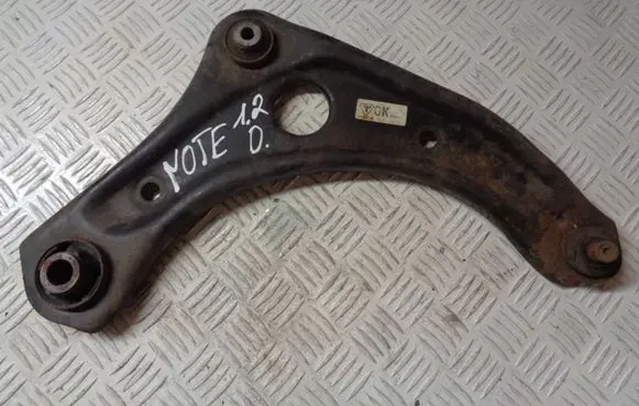 Nissan Note (E12) Front lower control arm/wishbone